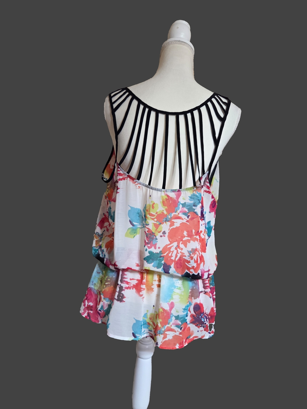 Studio Y Multicolor Floral Strappy Back Tank